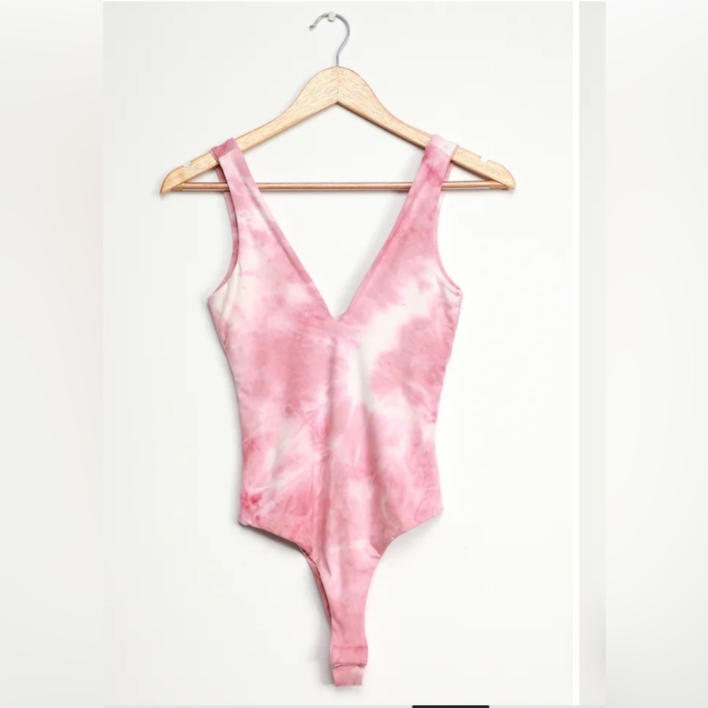 Lulus Dusty Rose tie-die body suit size small